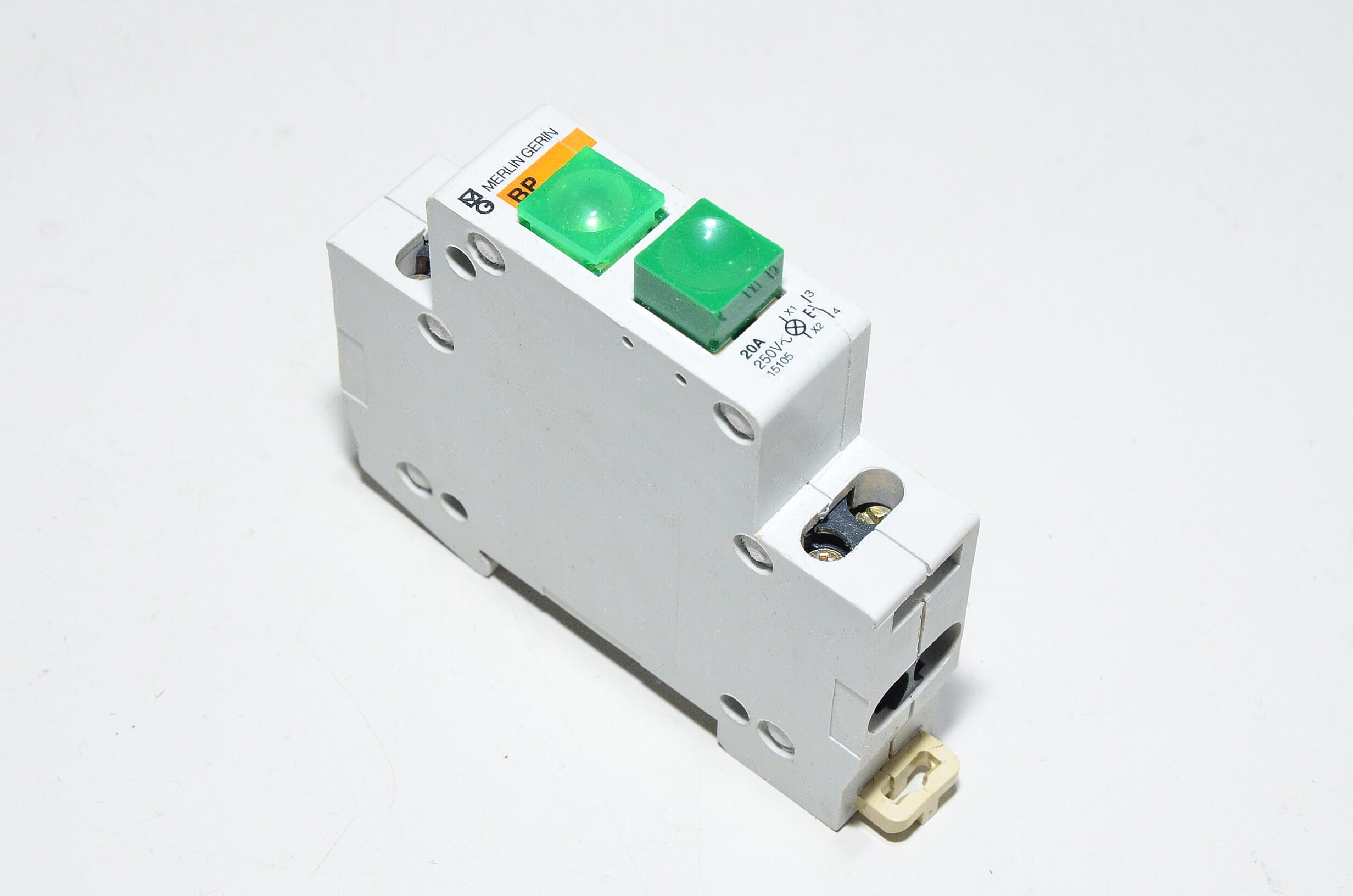 Merlin Gerin Multi9 BP 15005 20A 250VAC pushbutton with green LED light ...
