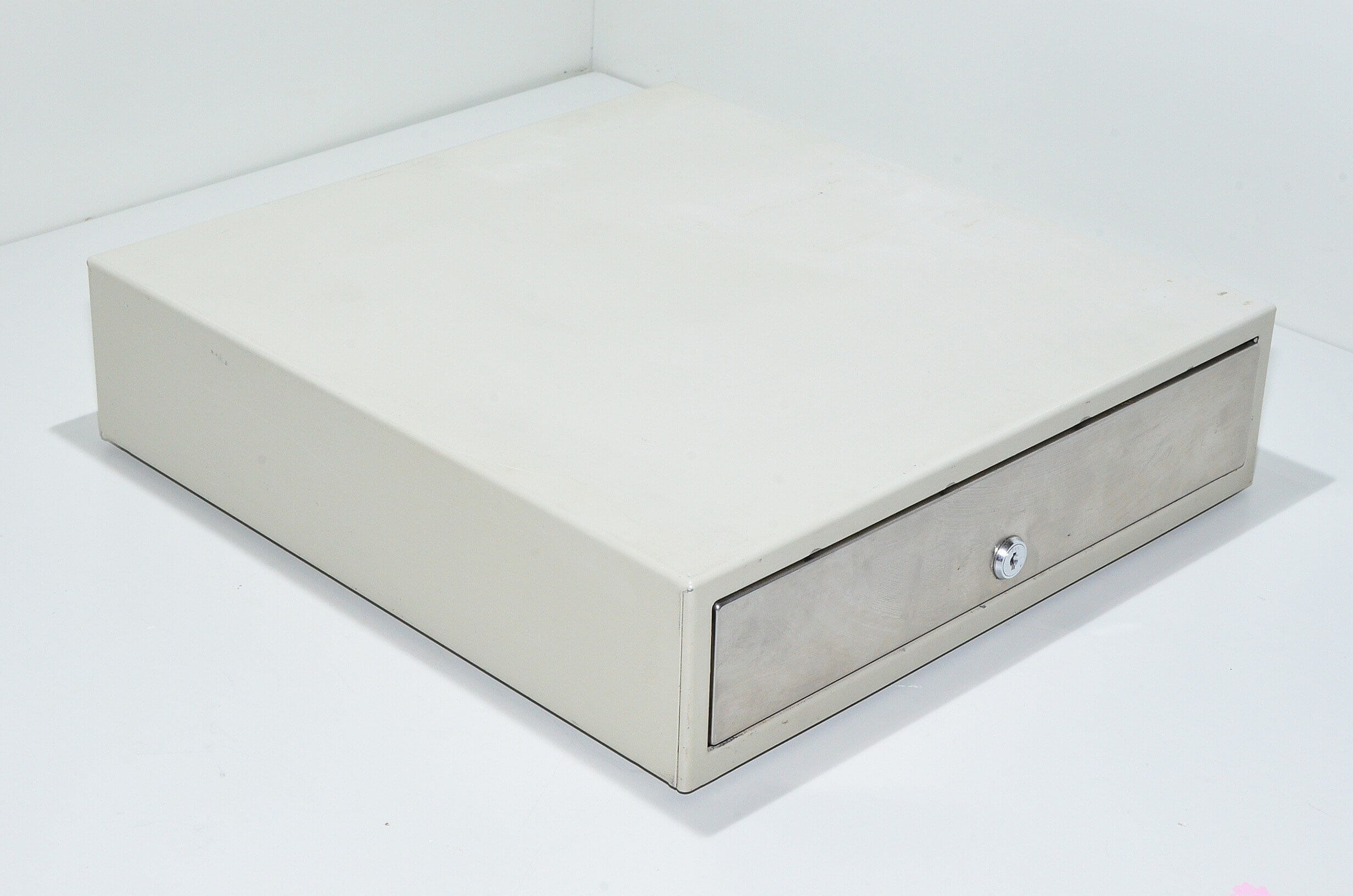 International Cash Drawer IDC SS103/3S423 valkoinen solenoidiohjattu