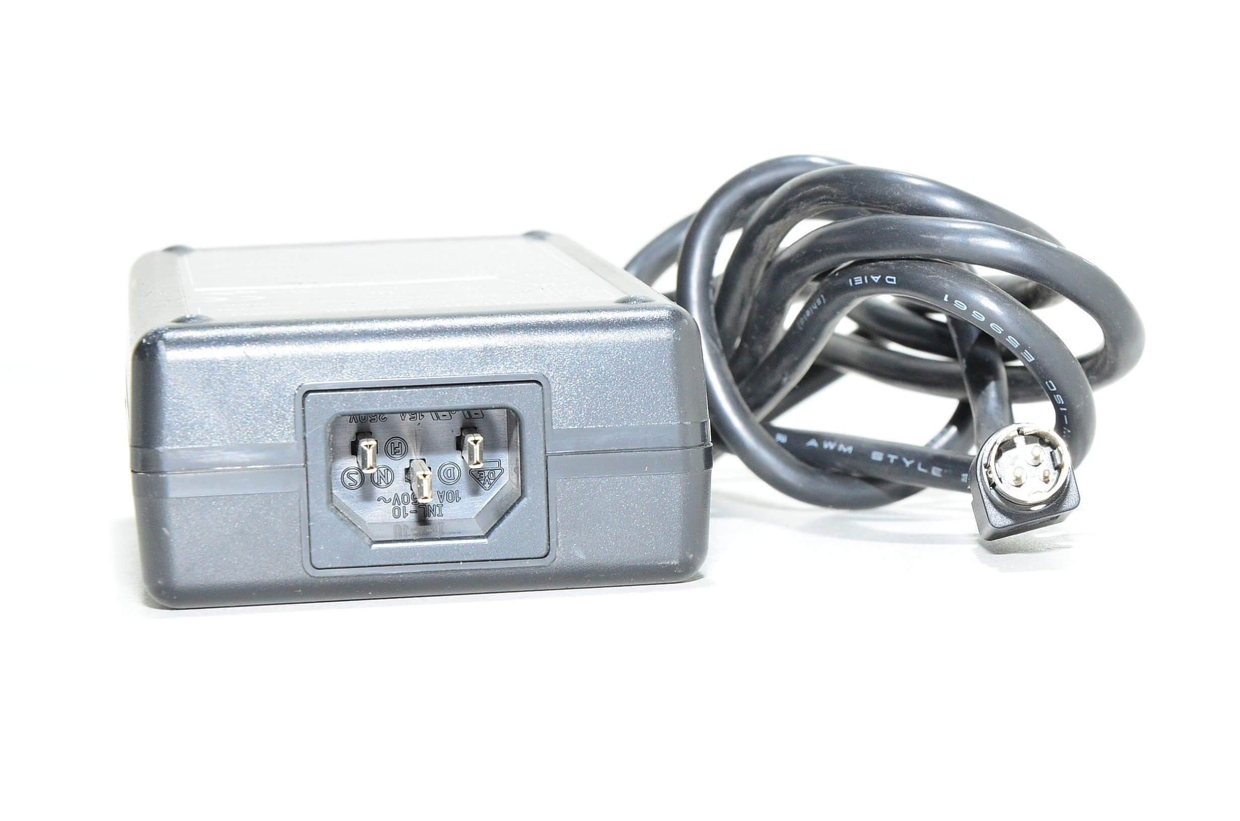 24VDC 1.8A 43W output, 100230VAC input CBM 30AD switching mode power supply, locking 3pin