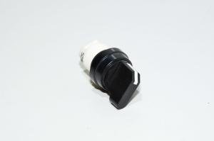 Telemecanique Square D type D class 9001 operator head 9001-D3G2S black selector switch with thumb grip 2-position maintained with round black bezel IP65