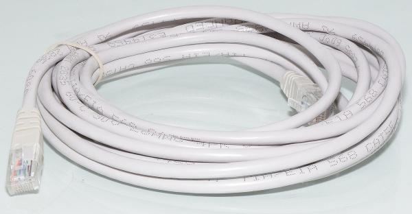 4.5m Unshielded CAT5e LAN cable white (RJ45 - RJ45)