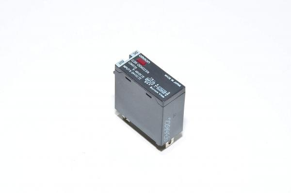 Omron G3R-ODX02SN kompakti puolijohderele, syöttö 5-24VDC, kuorma 5-48VDC 2A, SPST-NO