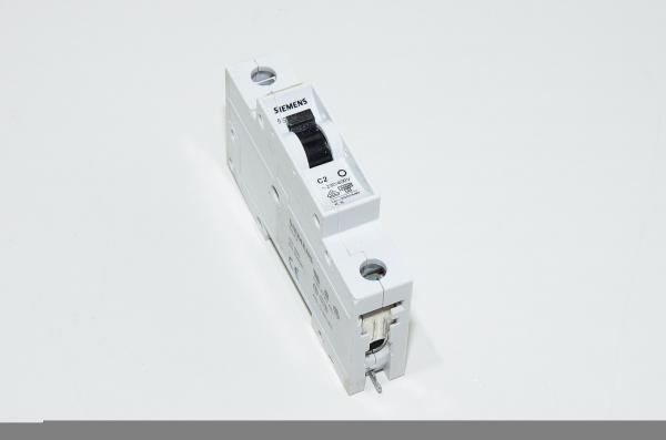 2A 1-phase C-type automatic fuse / circuit breaker Siemens 5SX21 C2 230VAC / 400VAC