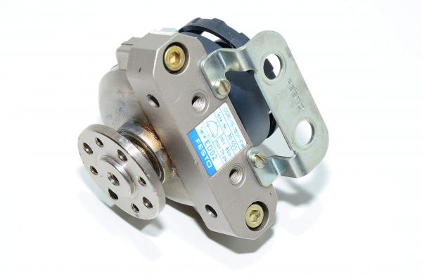 Festo DSRL-16-180-P-FW 30655 puoliksi pyörivä kääntölaite jossa laipallinen ontto akseli + antureiden asennusrauta