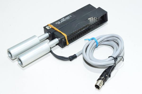 LAT Elektronik LAD4 1021 9/12 86mm red LED double line light with 4pin mini-DIN connector 10VDC *cosmetic damage*