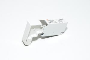 SMC VVQ1000-10A-1 blanking plate for covering unused valve station slot in VQ1000 series magnetic valve manifold