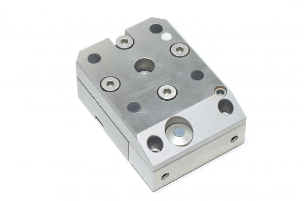 Hirschmann H4110M 3D-palletti käsikäyttöiselle kiinnitysyksikölle