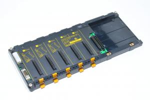 Omron Sysmac C200H-BC051-V2 CPU pohjayksikkö (Taustalevy jossa 1x CPU + 5x yksikönpaikkaa)