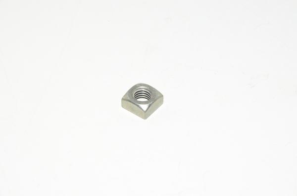 M8 neliömutteri T-uraan 13x13x6.3mm ruostumatonta terästä