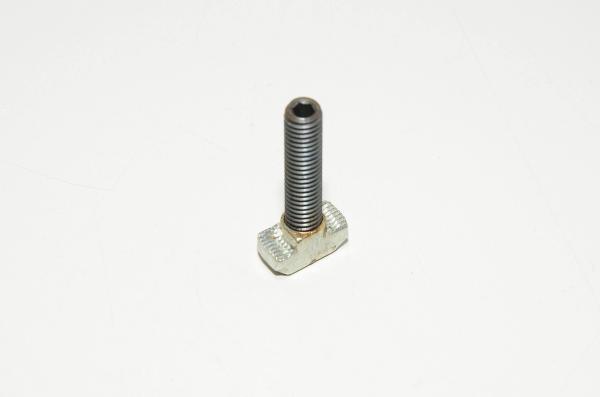 M8x1.25 35mm vasarakantaruuvi T-uraan koostuu 10x20x9mm vinoneliömutterista ja M8x1.25 40mm tasakärkisestä pidätinruuvista