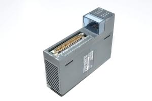 Mitsubishi Melsec A1SX81 A series input unit with 32x sourcing/sinking 12/24VDC 3/7mA inputs