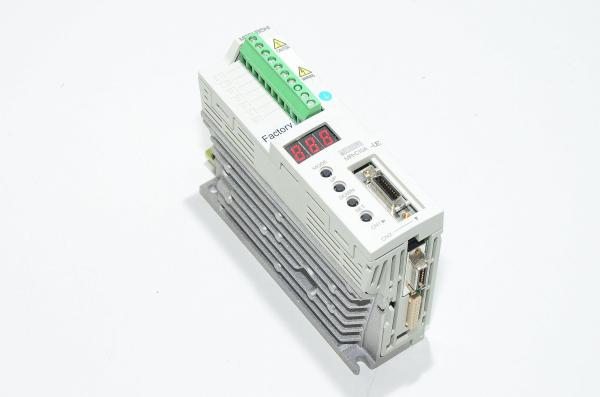 Mitsubishi Melservo MR-C10A-UE AC servo motor driver, input 200-230VAC 1,5A output 3~ 0-170VAC 0.85A 0-360Hz 100W