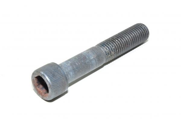 M16x2, 90mm, RH, musta teräs kuusiokolopultti, 12.9, DIN 912