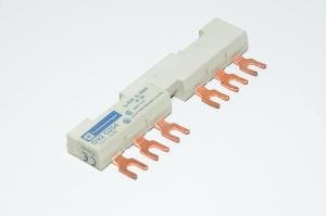 Telemecanique GV2 G254 (GV1 G08) 3-phase busbar with 2x3pins, 54mm pitch
