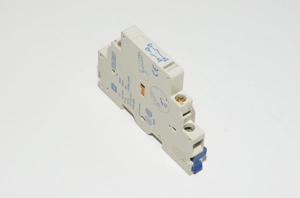 Telemecanique GV2-AN11 auxilary contact pair with 6A 1x NC 1x NO for GV2-series motor circuit breakers