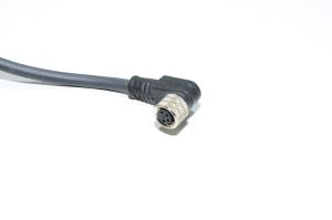 Anturikaapeli IFM E11200 jossa valettu muovinen kulmamallin suojaamaton 4-pin naaras M8 anturiliitin