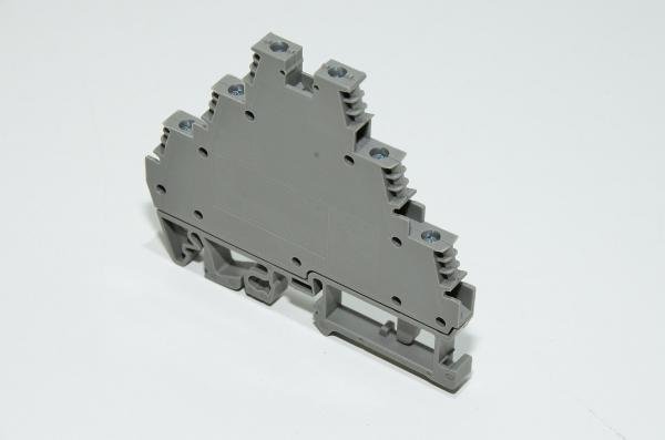 Wieland Electric Selos WK 2,5-3 D/U 57.503.8855.0 2,5mm² 400V 24A tummanharmaa kolmikerrosläpimenoriviliitin ruuvikiinnityksellä