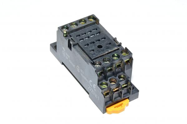 Omron PYF-14A-E relekanta DIN kisko asennettava MY sarjan releille