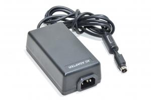 24VDC 1.9A 45W ulostulo, 100-240VAC sisääntulo CBM 31AD hakkurivirtalähde, lukkiutuva 3pin Kycon KPP-3P (DIN virtaliitin)