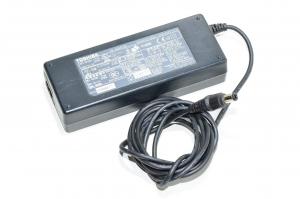 15VDC 5A 75W output, 100-240VAC input Toshiba PA3201U-1ACA switching mode power supply, 6,5x2,5-3mm DC plug