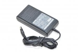 15VDC 5A 75W output, 100-240VAC input Toshiba PA3083U-1ACA switching mode power supply, 6,5x3mm DC plug