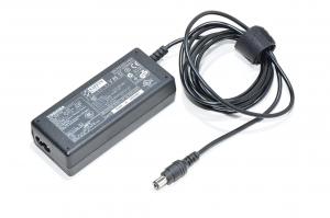 15VDC 3A 45W output, 100-240VAC input Toshiba PA3153U-1ACA switching mode power supply, 6,5x3mm DC plug