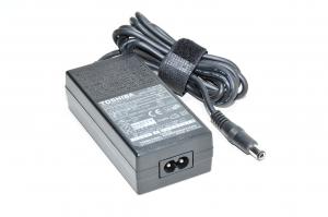 15VDC 4A 60W output, 100-240VAC input Toshiba PA3260U-1ACA switching mode power supply, 6,5x3mm DC plug