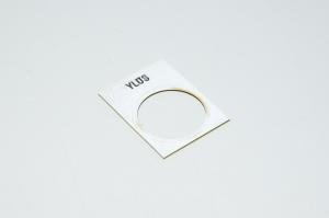 Merkkikilpi, valkokeltainen, 30x40mm suorakulmainen, 22mm kytkimelle / merkkilampuille "YLÖS/UPP"