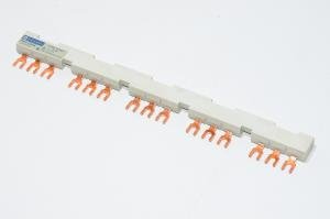 Telemecanique GV2 G554 (GV2 G07) 3-phase busbar with 5x3pins, 54mm pitch