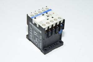 Telemecanique LP4K0901BW3 20A / 690VAC 24VDC 3x NO + 1x NC kontaktori LED indikaattorilla