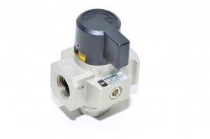 SMC EVHS3000-F03 residual pressure exhaust 3-port manual valve, G3/8"