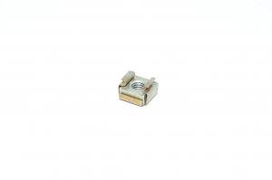 M6x1 RH 13x13mm korimutteri 1,6mm paksulle paneelille