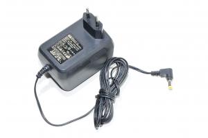 13VDC 0,625A 8,125W ulostulo, 220-240VAC sisääntulo HP 9100-5166 muuntaja virtalähde, 5x3,4 DC plugi keskipiikillä