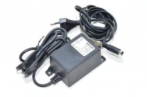 18VAC 0,37A 6,66W ulostulo, 230VAC sisääntulo Philips 4463/11 muuntaja virtalähde, 8pin miniDIN liitin
