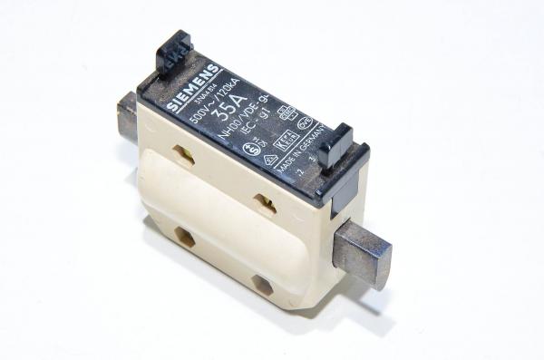35A 500VAC NH00 gL/gG 120kA Siemens 3NA4814 kahvasulake kyljessä sijaitsevalla palaneen sulakkeen ilmaisimella *uusi*