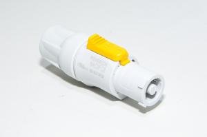 3pin 20A 250VAC naaras B-tyypin harmaa Neutrik NAC3FCB powerCON käännettävä ja lukittava virran ulostuloliitin 6-15mm kaapeleille *uusi*
