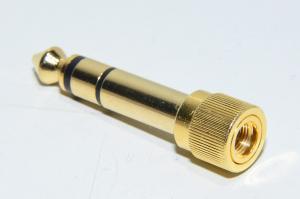 3,5mm stereojakki - 6,3mm stereoplugi adaptori, metallirunko, kullattu, pienellä kierteellä *uusi*