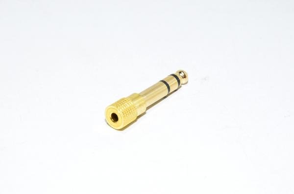 3,5mm stereojakki - 6,3mm stereoplugi adaptori, metallirunko, kullattu *uusi*