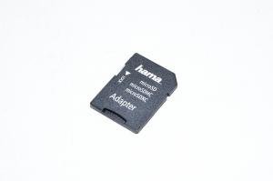 Micro SD/SDHC/SDXC - SD/SDHC/SDXC muistikorttiadaptori, Hama