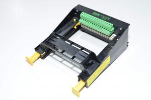 Murrelektronik 636046 Eurocard pidike SKP 32pin tyyppi D/II, 250V, 100x160mm (a+c) ruuviterminaali *DIN-kiskon asennus klipsit rikottu*