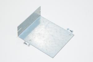 Steel L-panel 131x110x41mm, 2x 4mm holes