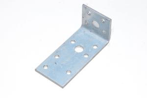 90x40x38x2,8mm teräksinen kulmarauta jossa 1x 10mm ja 10x 5mm reiät