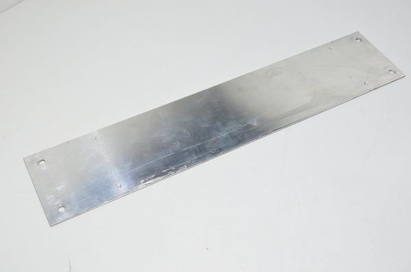 Alumiininen asennuslevy 125x600x3mm Sankyo SC3000:lle