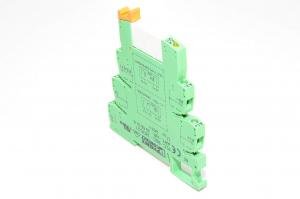 Phoenix contact PLC-BSC-24DC/21 2966016 riviliitin jossa 24V yksi rele REL-MR-24DC/21AU 2961121 jossa 1x PDP kärjet 6A 30Aac/dc