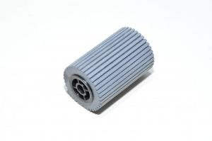 Paper pickup roll 48x30mm with spring loaded white end and 5,8mm hole, black end has a D-shape 6mm hole