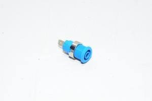 4mm sininen paneeliasennettava eristetty turvabanaanipistoke Staübli SLB4-F/N-X 49.7044-23, M12x0.75mm, 1000V, 24A, CAT III *uusi*