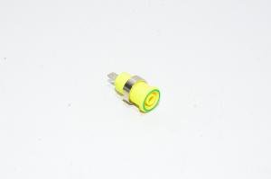 4mm keltavihreä paneeliasennettava eristetty turvabanaanipistoke Staübli SLB4-F/N-X 49.7044-20, M12x0.75mm, 1000V, 24A, CAT III *uusi*