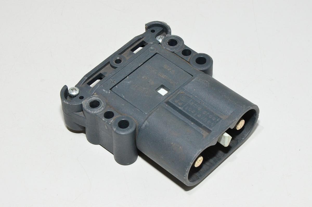Rema DIN 160 urosakkuliitin trukkeihin 160A/150VDC