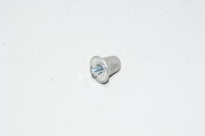 Pieni alumiininne 17mm korkea nuppi tai laitejalka M5x0.8 RH 5mm kierteytetyllä terästapilla
