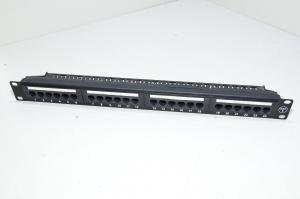 19" 1U rack mountable patchbay 24x CAT6 RJ45 sockets and detacheable strain relief